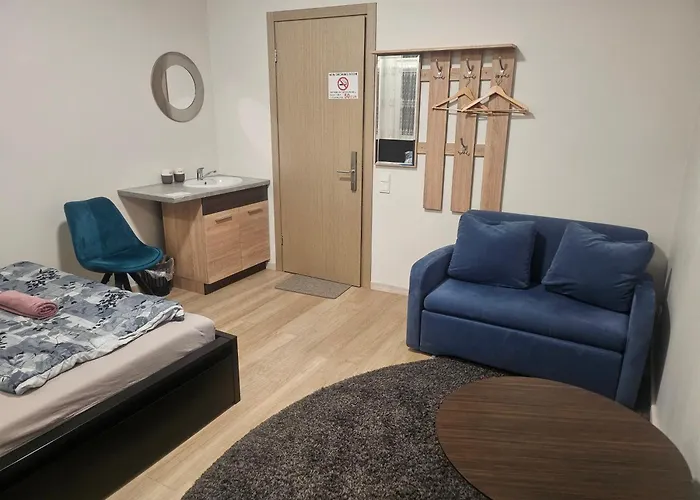 Kauno Apartamentai Su Balkonu בית הארחה